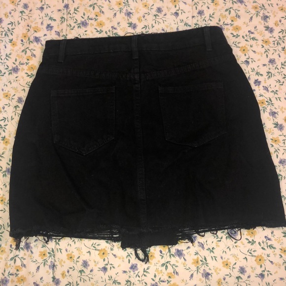 Missguided NWT black a line denim mini skirt - Picture 3 of 4